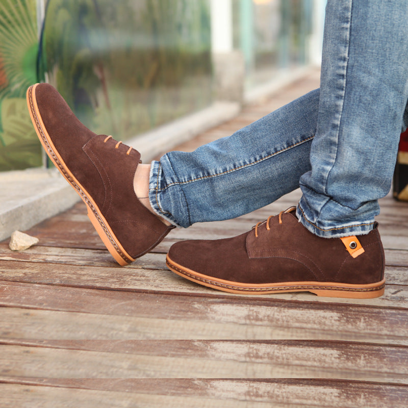 New Casual leather shoes for Men , Outdoor and for daily use looks decent